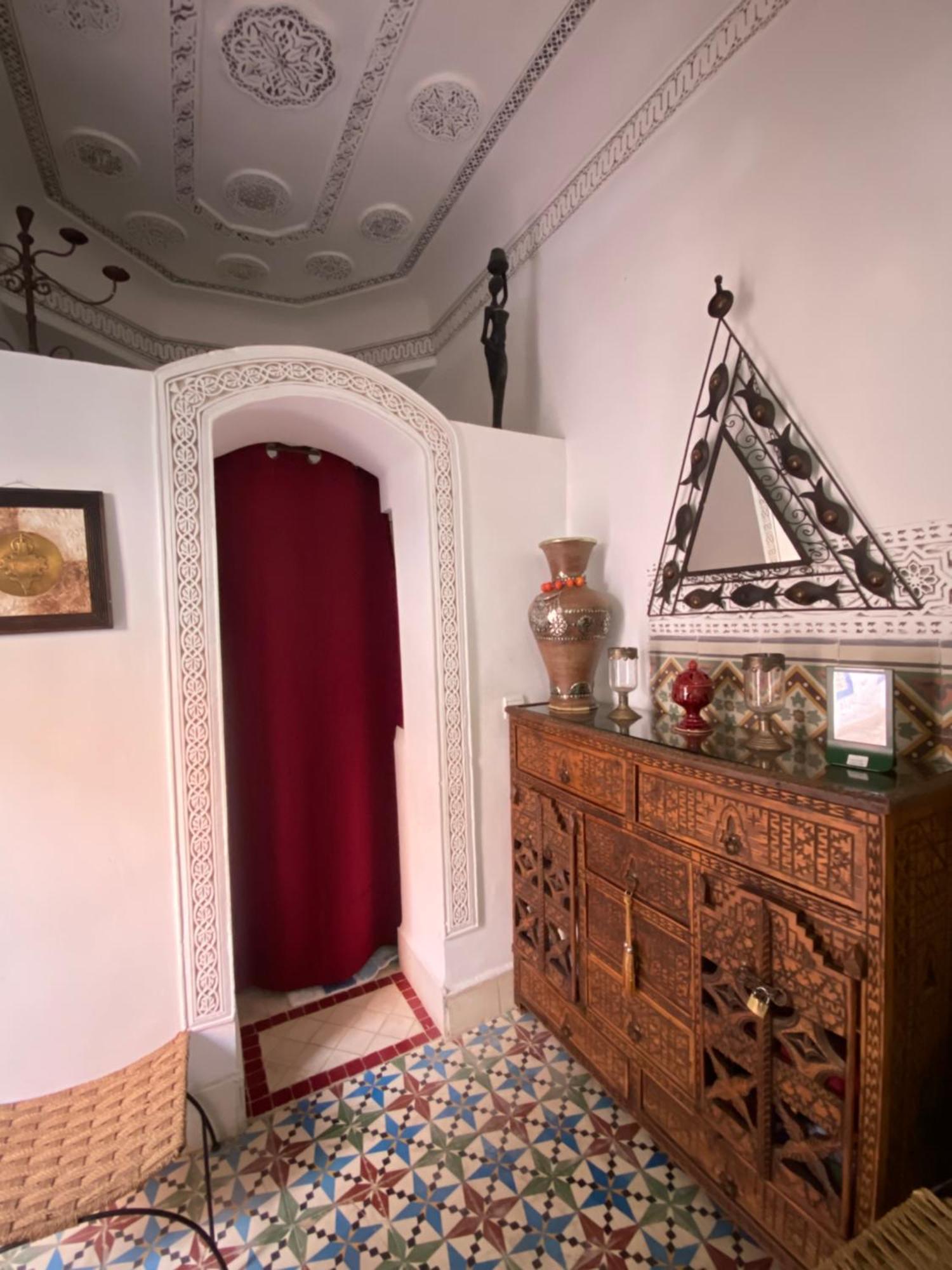 Dar Sarah-Mouassine-Marrakech, Riad Authentique Idealement Situe Marrakesh Exterior photo