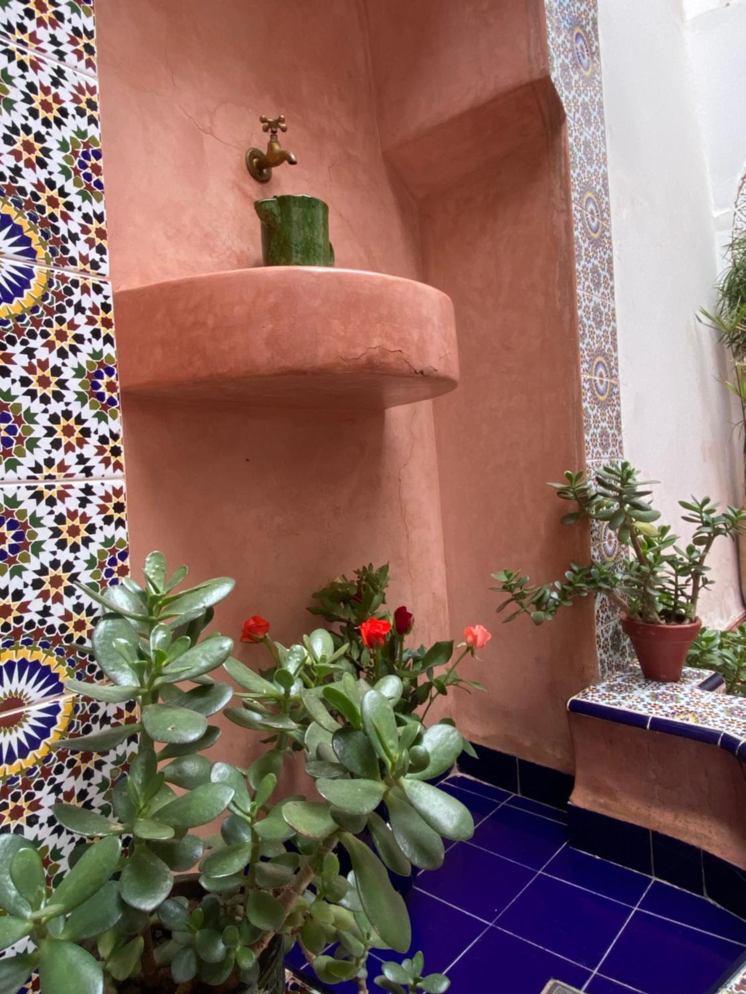 Dar Sarah-Mouassine-Marrakech, Riad Authentique Idealement Situe Marrakesh Exterior photo